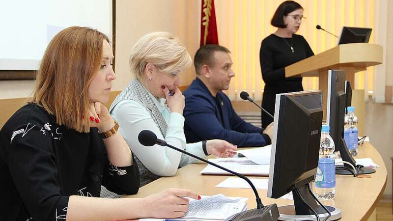 Закон о повышении предельного возраста молодежи до 35 лет внесен в Госдуму