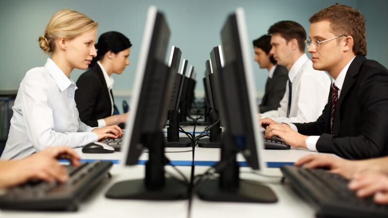 Безработных казанцев бесплатно обучат новым профессиям